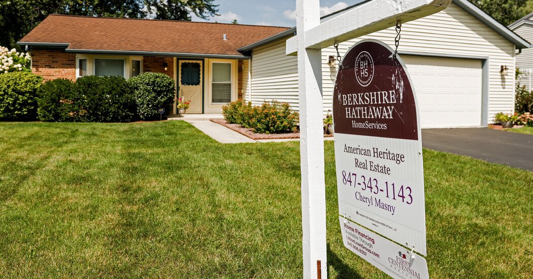 Mortgage Rates Jump Above 6%, Putting Pressure on Housing Market