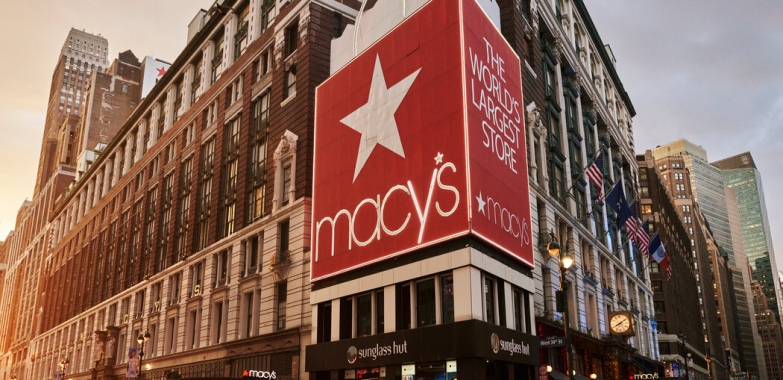 Macy’s Lowers Expectations for the Year, Pointing to an Inventory Glut
